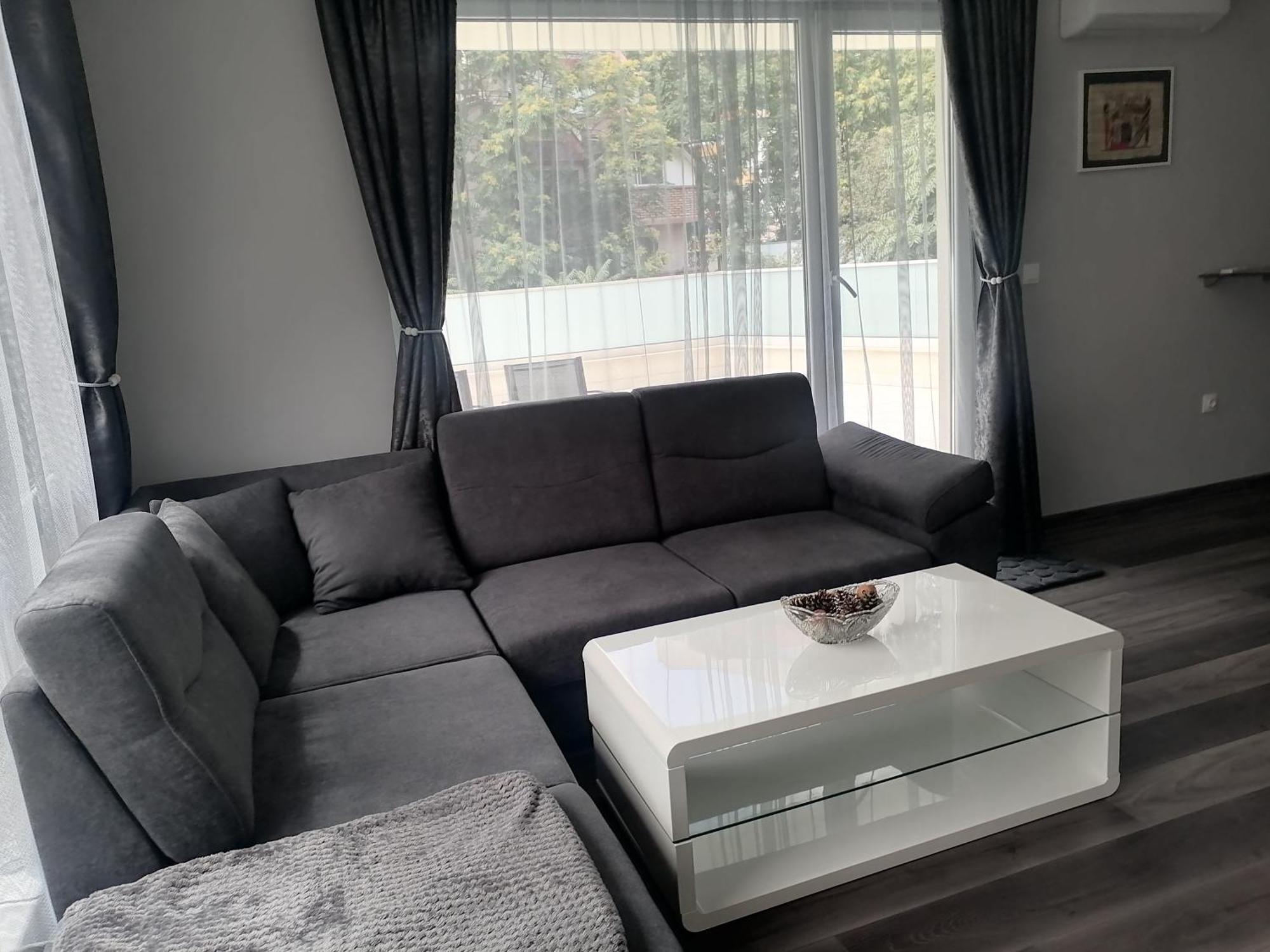 Sunshine Terrace Apartment Plovdiv Ngoại thất bức ảnh